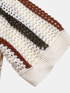 Polo de punto con rayas verticales y cuello camisero, detalle de botones
