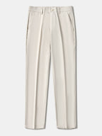 Pantalón regular esencial beige claro, pinzas al frente y bajo recto