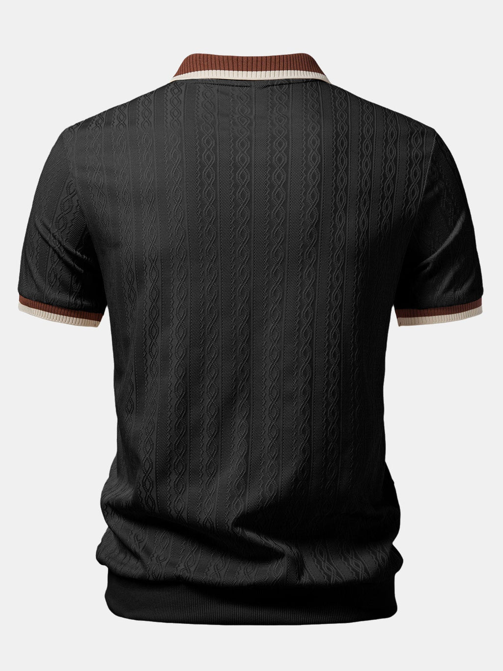 Polo Riviera negro vista trasera con ribetes marrones y patrón vertical sutil.