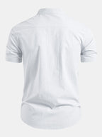Camisa Capri blanca de manga corta, vista trasera con cuello alzado