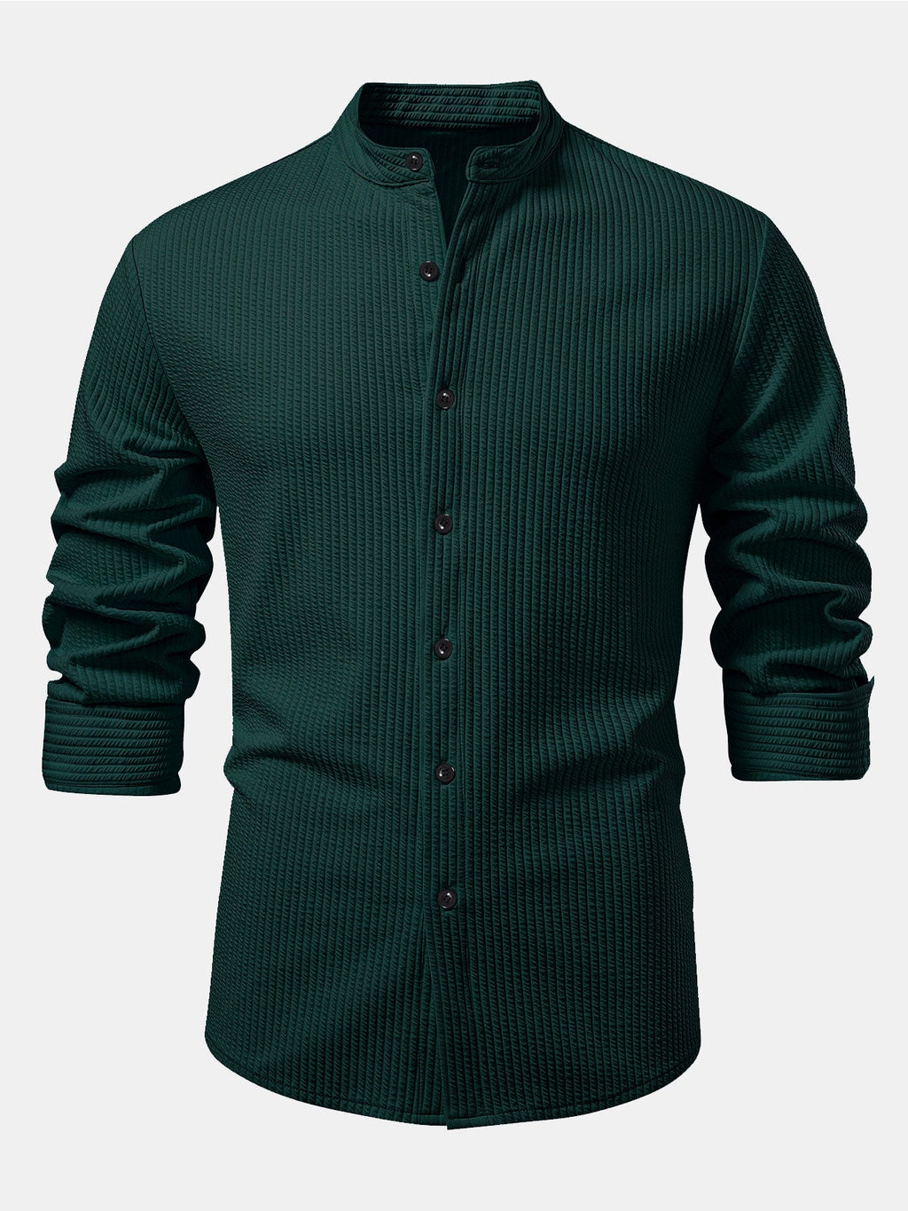 Camisa entallada de manga larga verde oscuro, cuello de pie y botones frontales