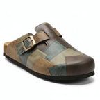 Zapatos de madera patchwork caqui y verde, con correas ajustables y hebilla