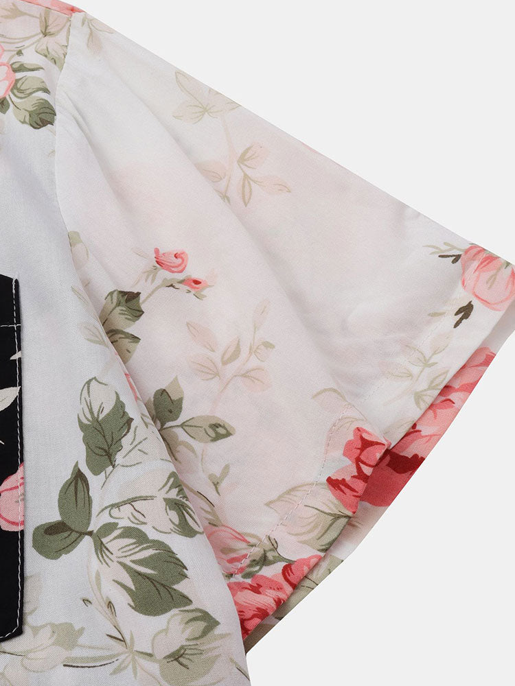 Camisa floral bicolor; tela clara con hojas y rosas en verde y rosa