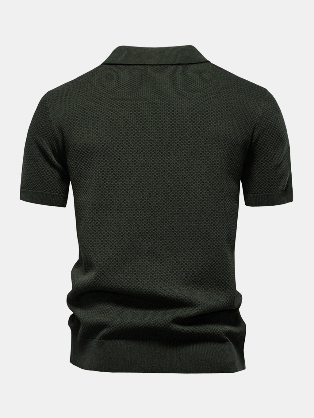 Polo verde oscuro de manga corta, vista trasera con cuello camisero y bajo fruncido.