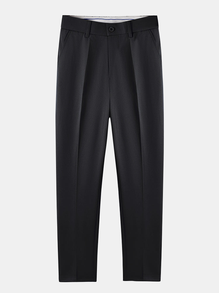 Pantalón cónico negro con cintura elástica y pinzas delanteras