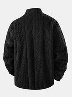 Chaqueta teddy jacquard negra, vista trasera con textura ondulada y cuello alto