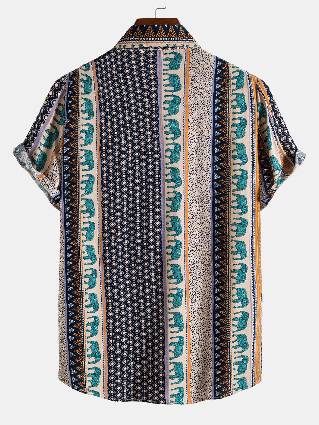Camisa estampada con rayas verticales, cuello y manga corta; base oscura y acentos en verde.