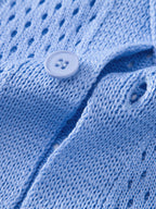 Camisa Marbella azul de punto: botones claros y trama calada