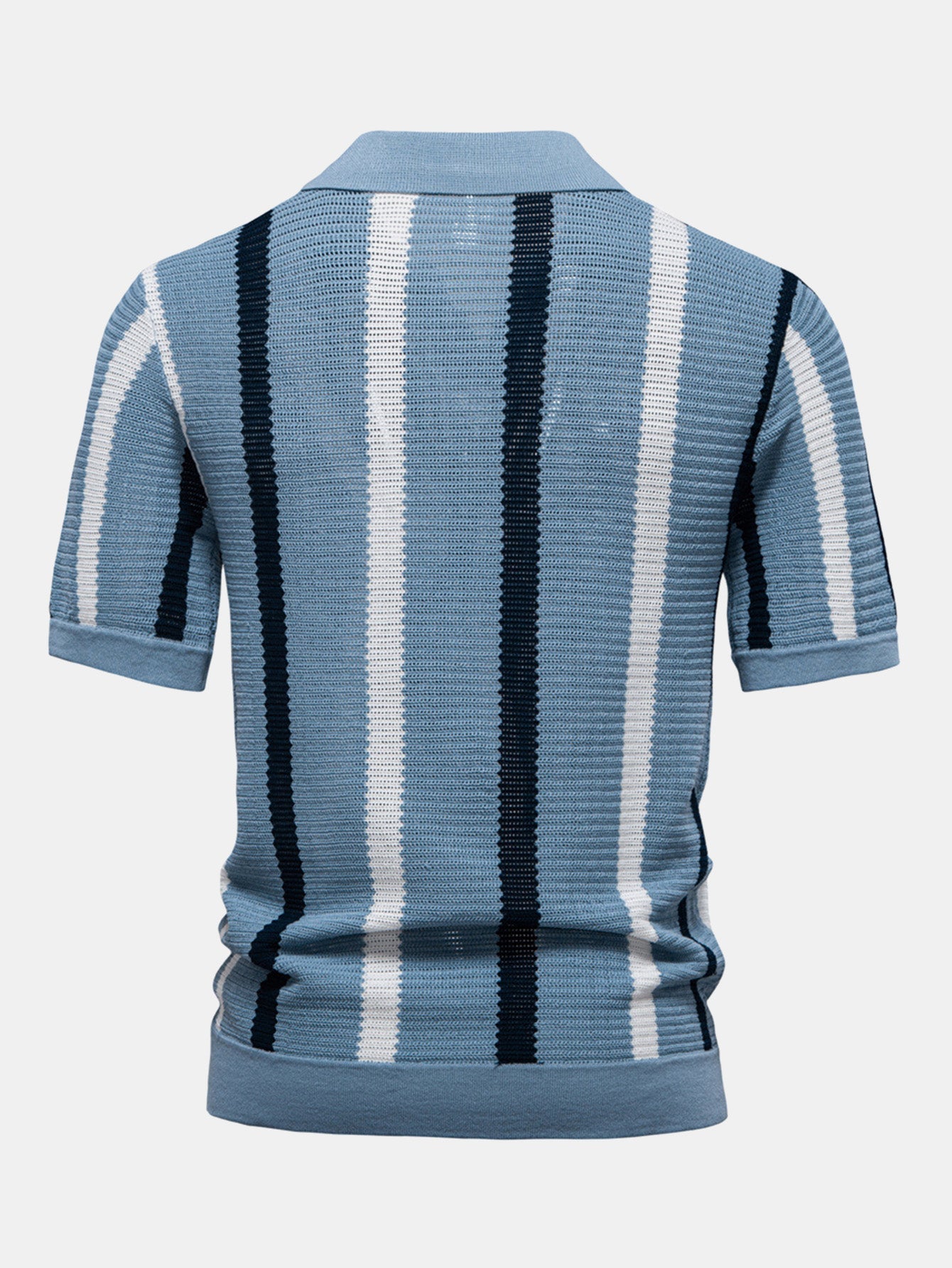 Polo de punto Firenze de espalda con rayas verticales azul claro y azul marino.