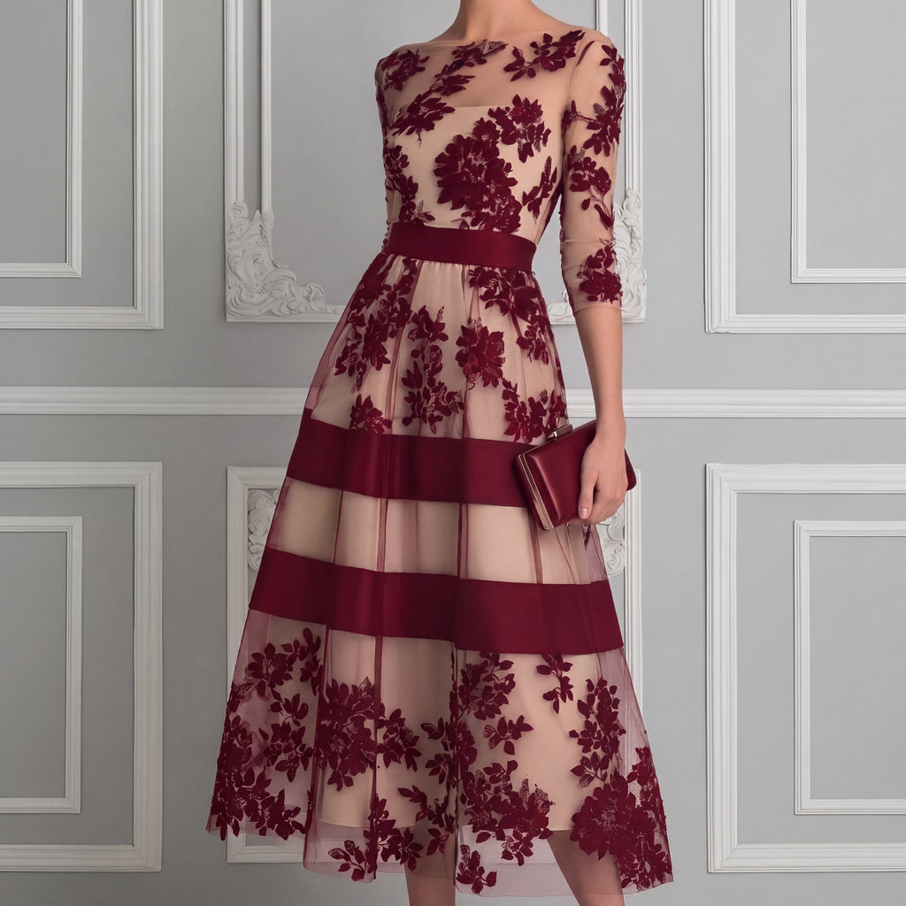 Vestido Midi Elegante en Guipur Negro