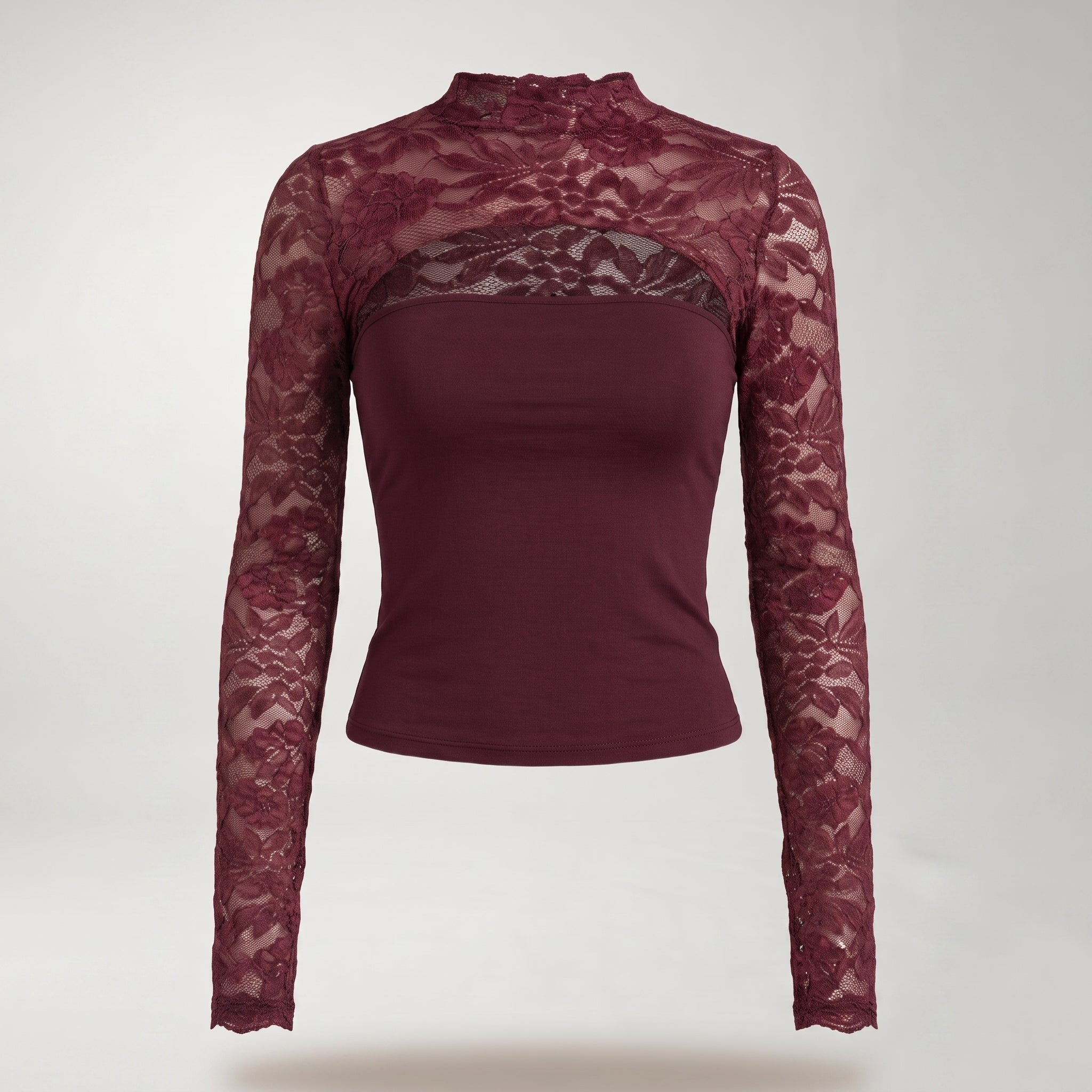 Top burdeos de encaje con cuello alto y mangas largas transparentes