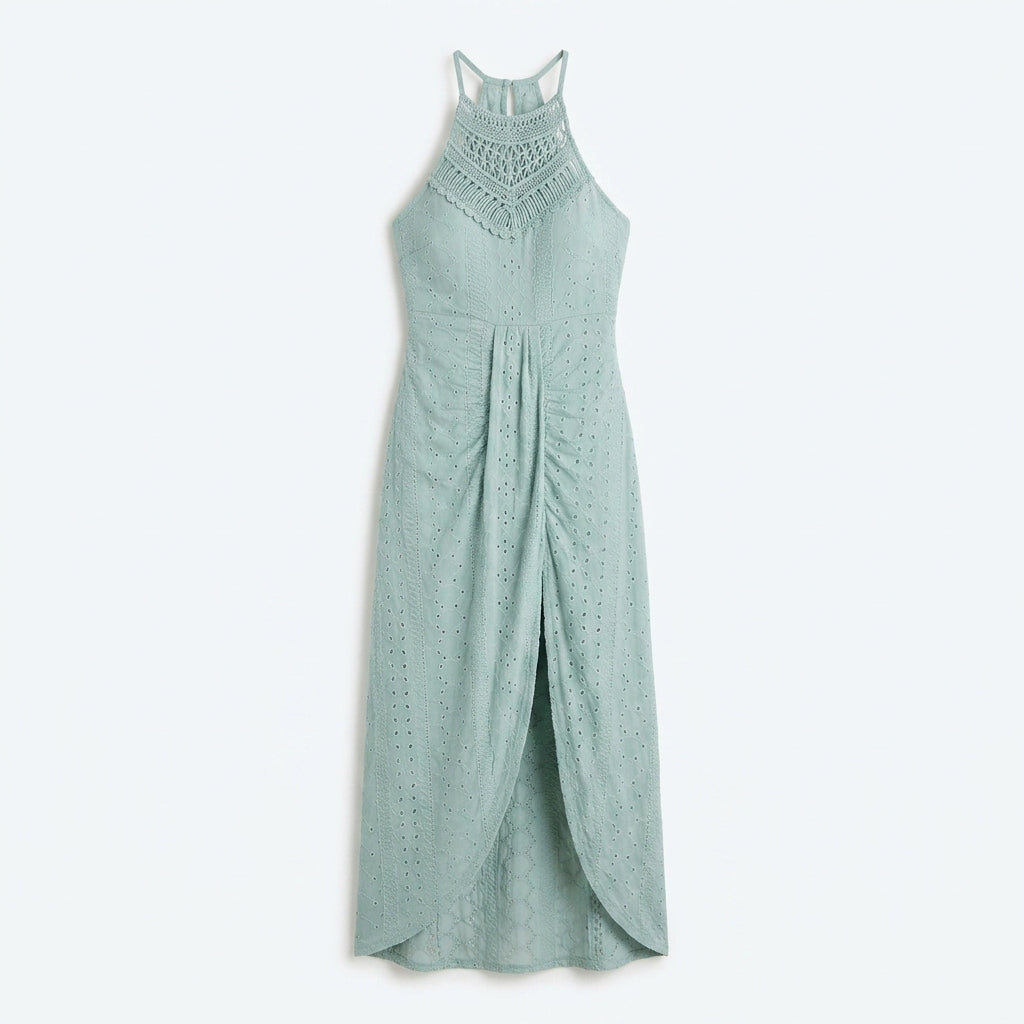 Vestido largo verde menta sin mangas con escote halter y detalle de encaje