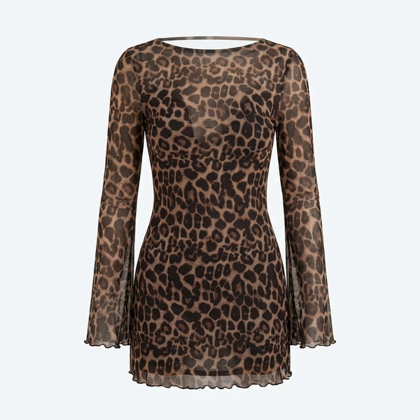 Vestido Salvaje de Selene estampado leopardo, manga larga y falda tipo camiseta corta