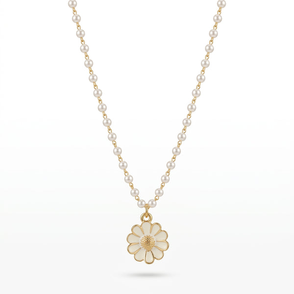Collar de cuentas perla con colgante flor dorada en el centro