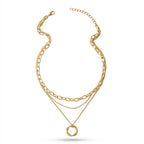 Collar de capas dorado con tres cadenas y colgante anillo con forma de corazón