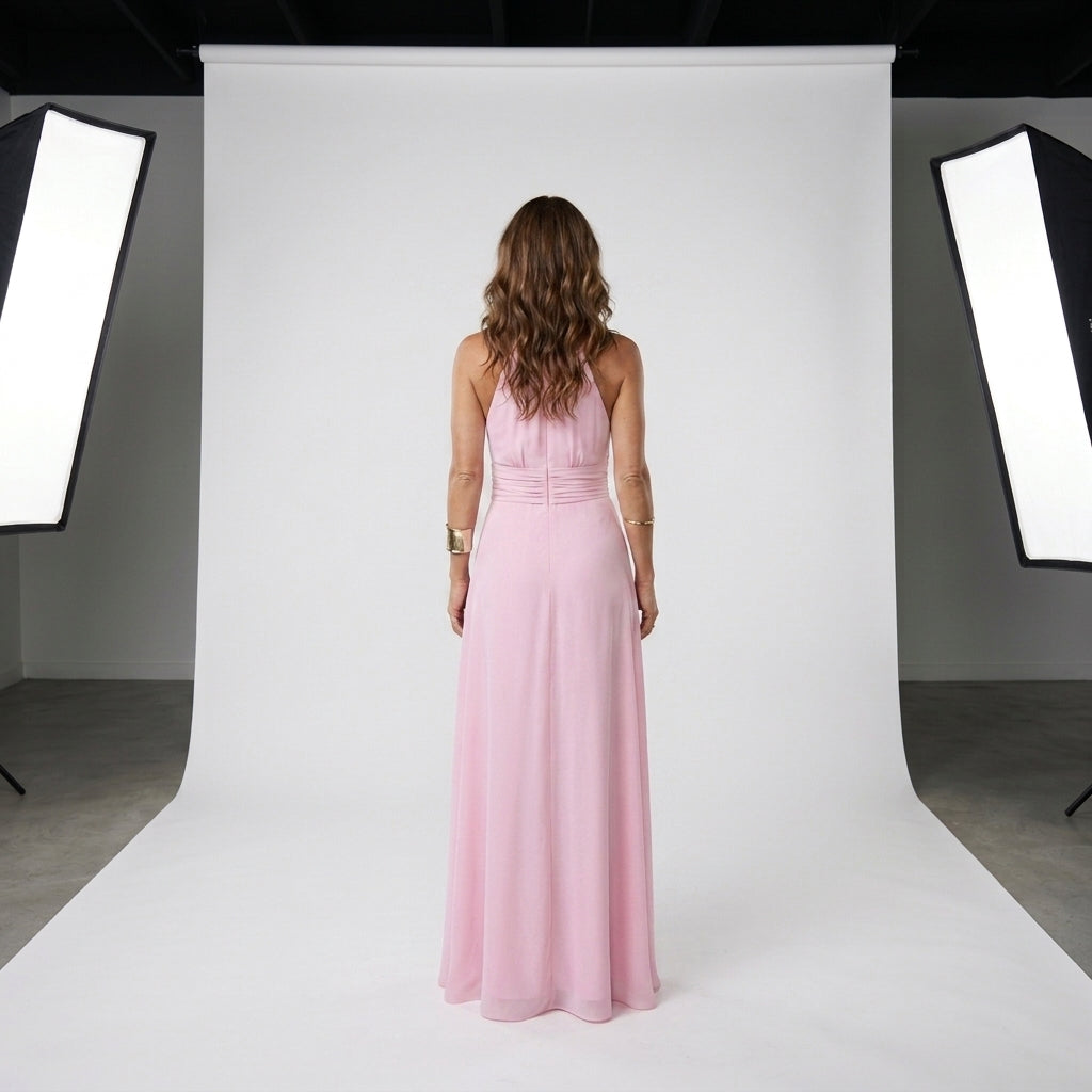 Vestido Élysée Lilli rosa de tirantes halter con abertura frontal y falda suelta
