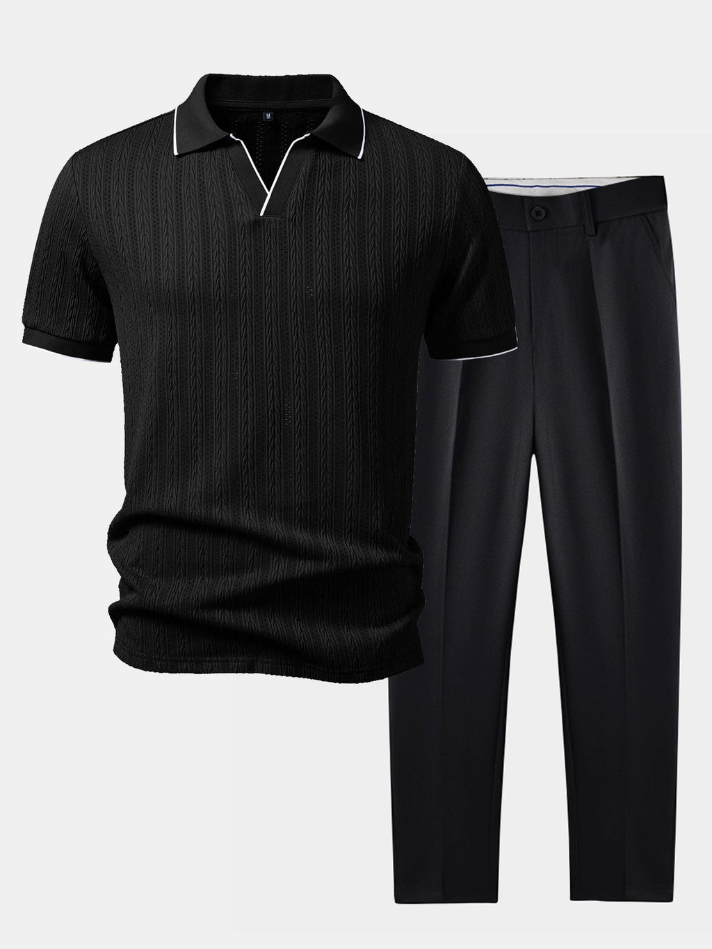 Conjunto de polo negro con cuello y pantalón ajustado cónico negro.