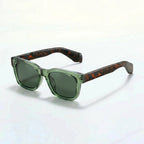 Gafas Vanguard Eclipse con montura verde y lentes verdes oscuras, estilo cuadrado