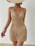 Vestido Cala Nerea tejido beige con tirantes y bajo por encima de la rodilla