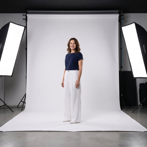 Pantalón relajado de lino y algodón blanco, cintura elástica y pernera ancha