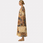 Vestido floral midi de caída amplia con estampado mandala; vista lateral
