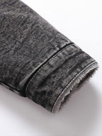 Puño de la manga en denim gris con forro teddy en el borde interior